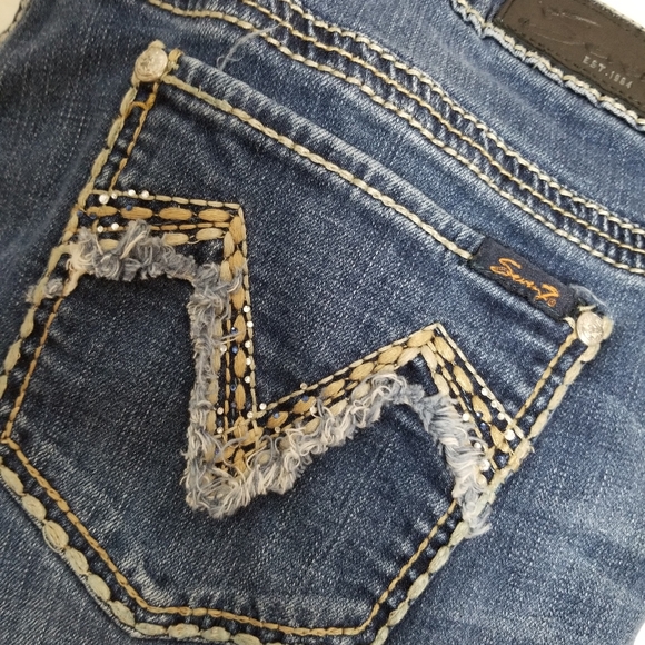 Seven7 Bootcut Jeans - Picture 3 of 9